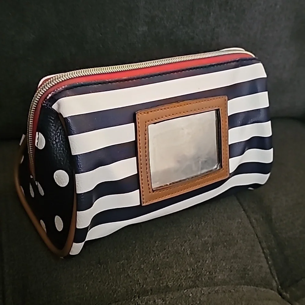 ANNA MARTINA FLANCO Cosmetic Bag